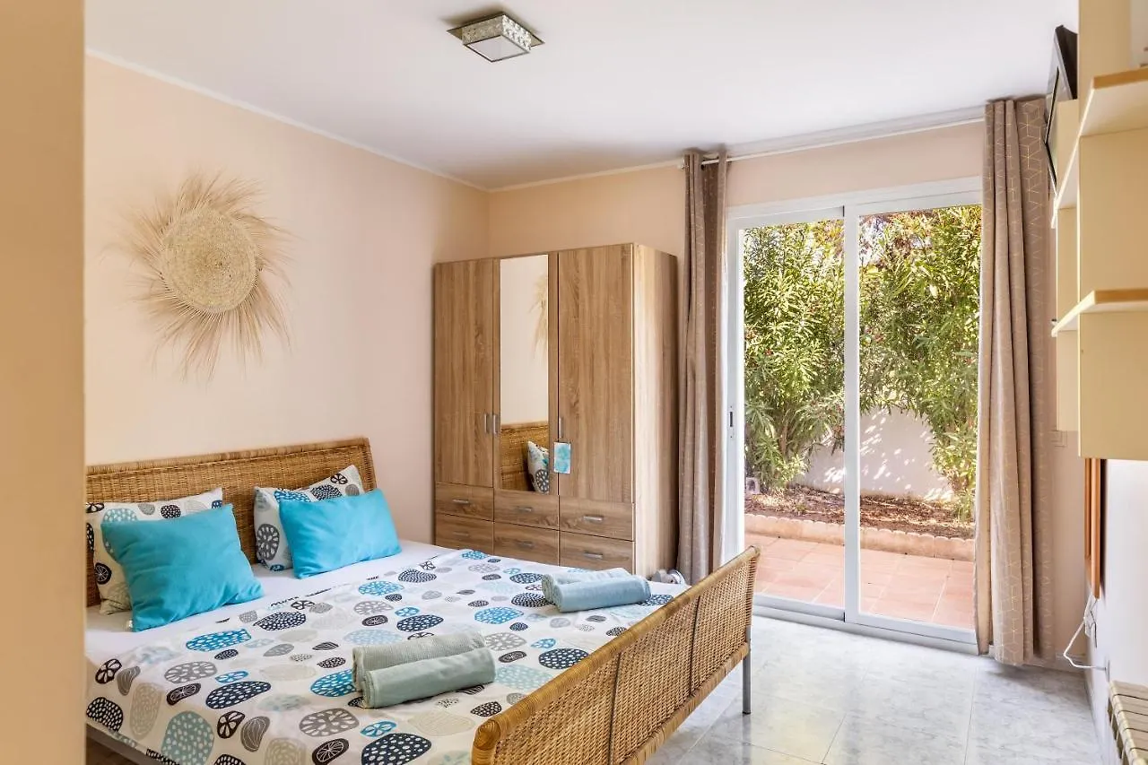 Villa Felicidad Font de sa Cala Spain